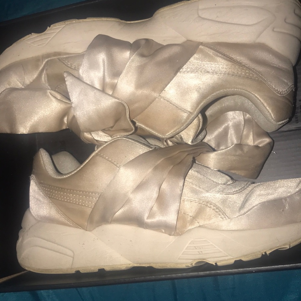 Fenty by Rihanna bow shoes